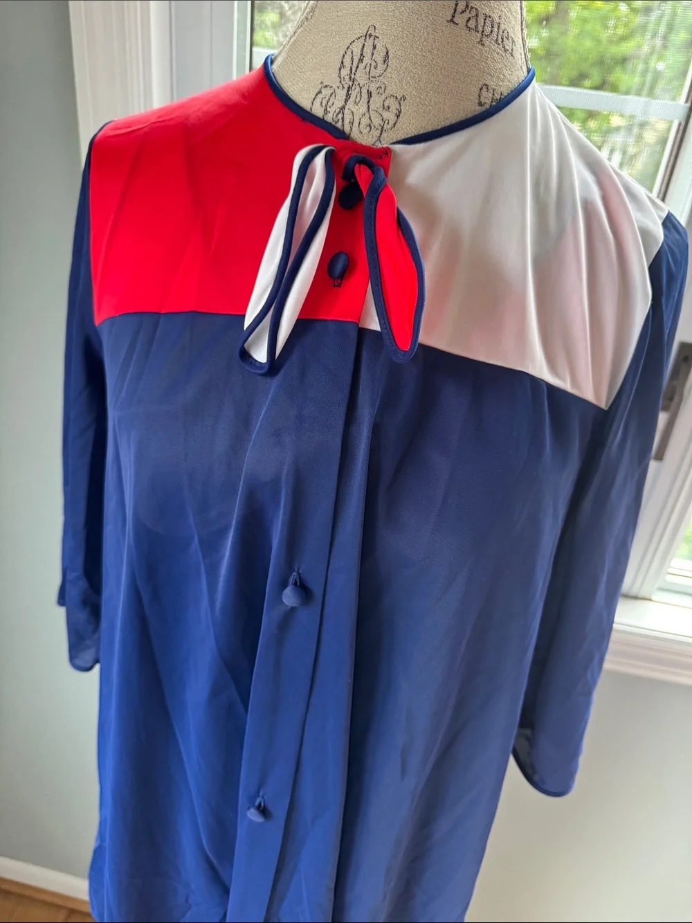 Lorraine vintage red white blue gown & bed jacket‎ set EUC XS/S